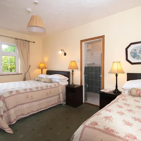 Oakfield Kenmare